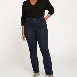 Universal Standard Marne Bootcut Jeans. In Indigo Blue Dark Wash. Size 18. NWT